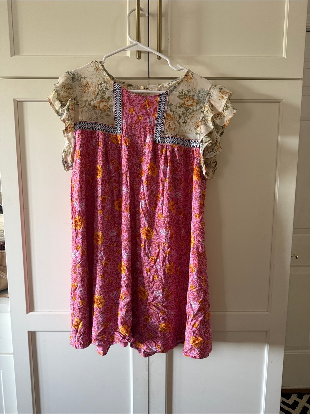entro Pink and Cream Floral Mixed-Print Ruffle Sleeve Dress large